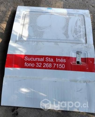 Puerta Corredera Derecha Detalle (CNG005) Chevrole