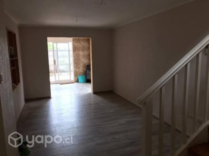 Casa 4 Dormintorios Y 2 Baños. San Pedro De La Paz