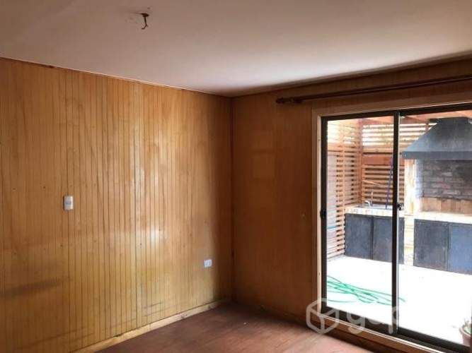 Casa 4 Dormintorios Y 2 Baños. San Pedro De La Paz