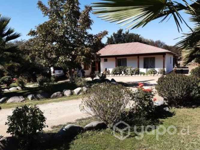 Terreno con una casa