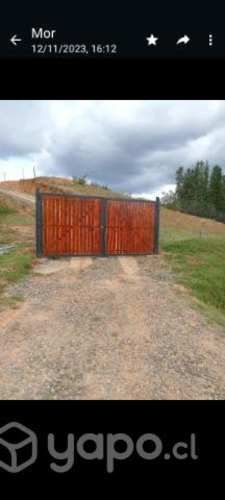 Arriendo parcela con 2 casas