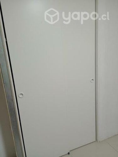 Habitación con closet