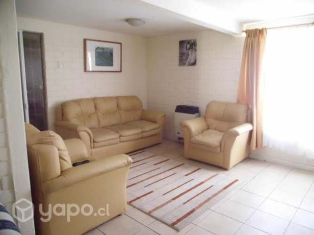 Pieza Estudiantes o Joven trabajador en Los Lirios