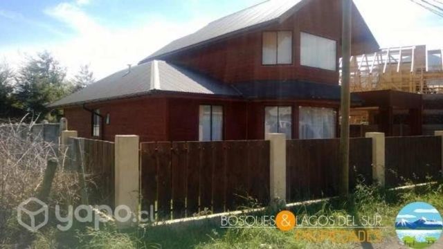Pucón, casa de 220 mt en terreno de 498 mt