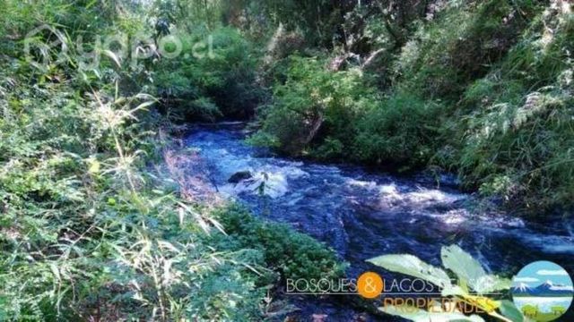 Parcelas lican ray con borde de rio chall