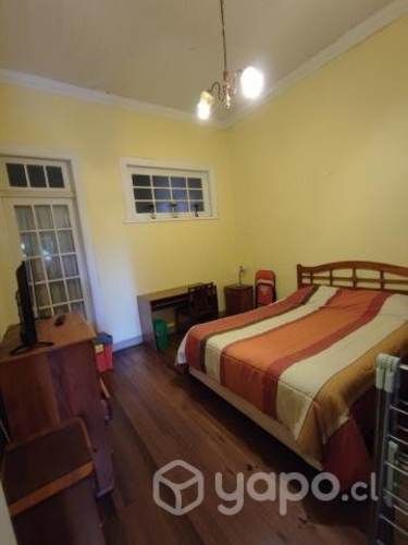 Vende amplia propiedad 2 casas cerro Placeres