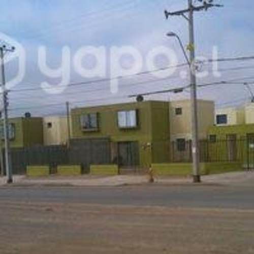 Arriendo casa en condominio Pozo del Carmen