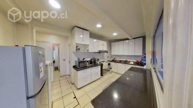 Oficina Los LeonesSuecia Providencia