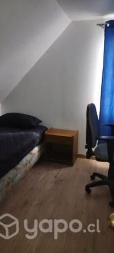Arriendo pieza amoblada