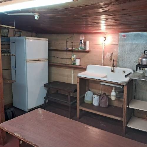 PIEZA SEMI AMOBLADA sector MALL PLAZA VESPUCIO