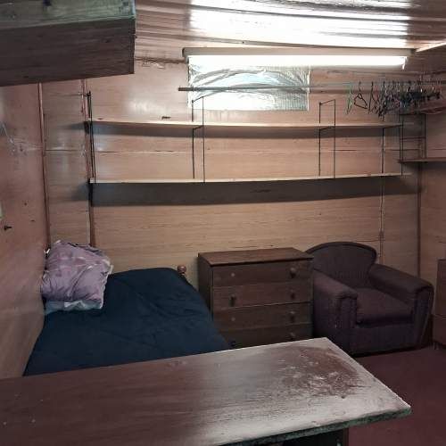 PIEZA SEMI AMOBLADA sector MALL PLAZA VESPUCIO