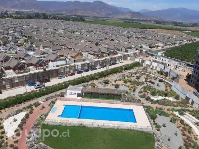 Arriendo departamento año corrido alto hacienda