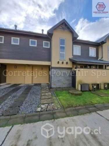 Se vende casa en Condominio