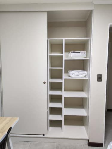 Arriendo piezas para estudiante full equipadas.