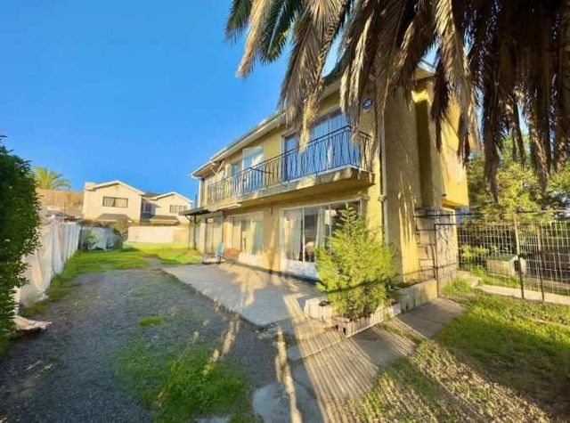 Se vende casa centrica en Quilpué