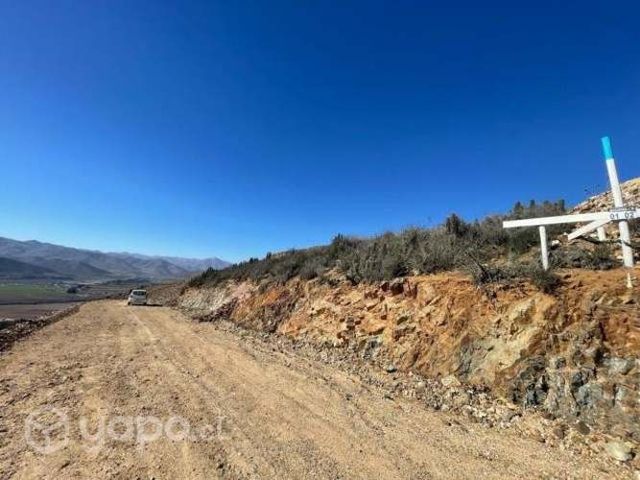 Se vende terreno en fundo Loreto