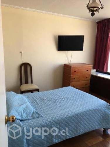 Pieza amoblada a pasos metro Tobalaba