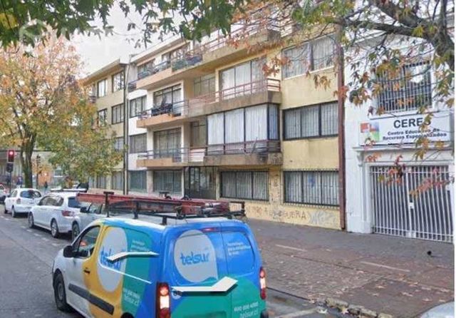 Arriendo Pieza a mujer