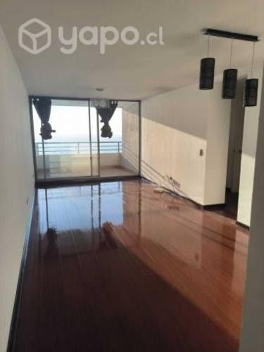 Departamento amplio con vista al mar