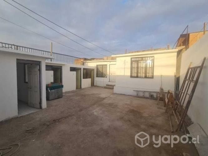 Vendo casa material solido