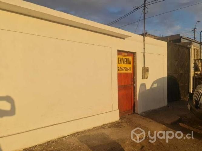 Vendo casa material solido