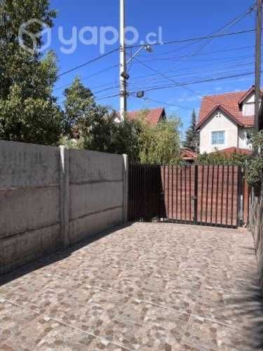 Casa a pasos de avda principal