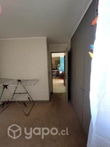 Se arrienda amoblado