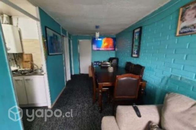 Casa con patio, ubicada cercano a Hospital El Pino