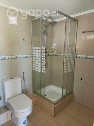 Se arrienda 2do piso de casa