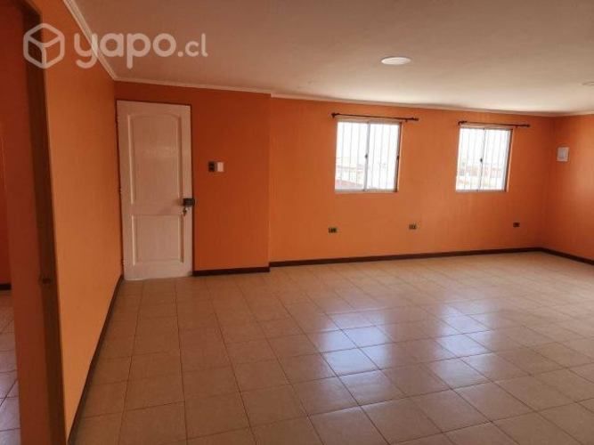 Se arrienda 2do piso de casa