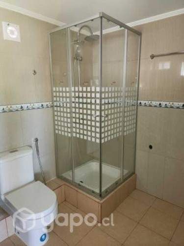 Se arrienda 2do piso de casa