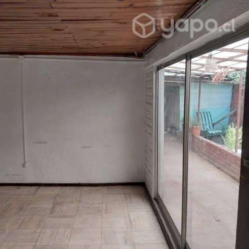 Habitación grande en Lo Prado