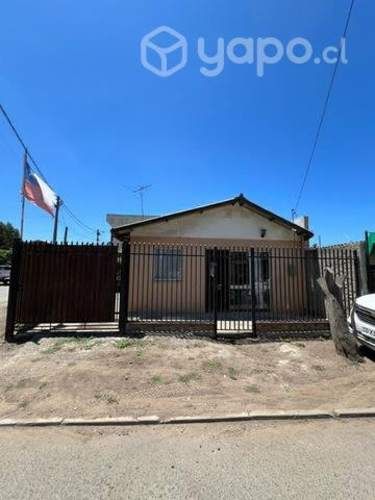 Linda y cómoda casa camino a Maitencillo