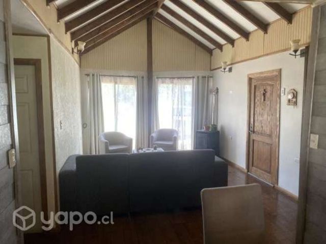 Arriendo casa con parcela
