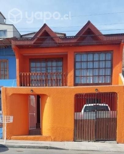 Casa 3 dorm. en calle Santa Marta alto hospicio