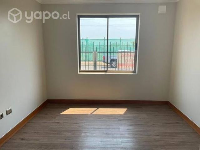 Arriendo excelente casa Hacienda Esmeralda