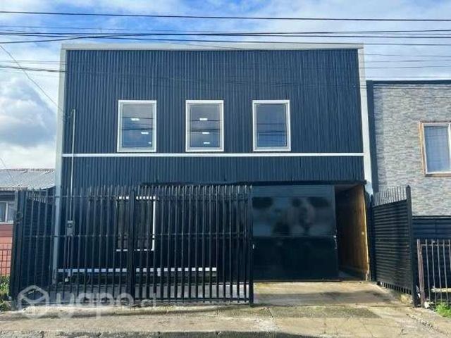 Propiedad comercial multi propósito en Puerto Mont