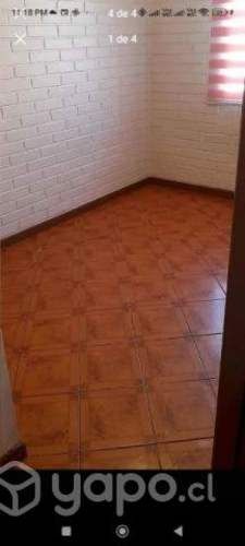 Arriendo pieza a mujer sola