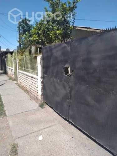 Dos casas solidas, 336 m2, habitables, remodelar