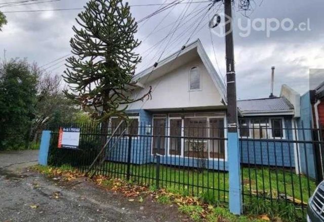 Gran casa en ANGELMO , a pasos de la costanera