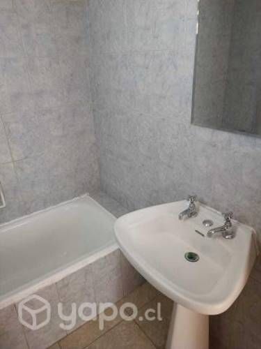 Amplio Depto. en Edificio Esmeralda. Pleno centro