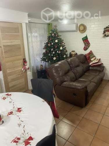 Se arrienda amplia casa barrio la farfana