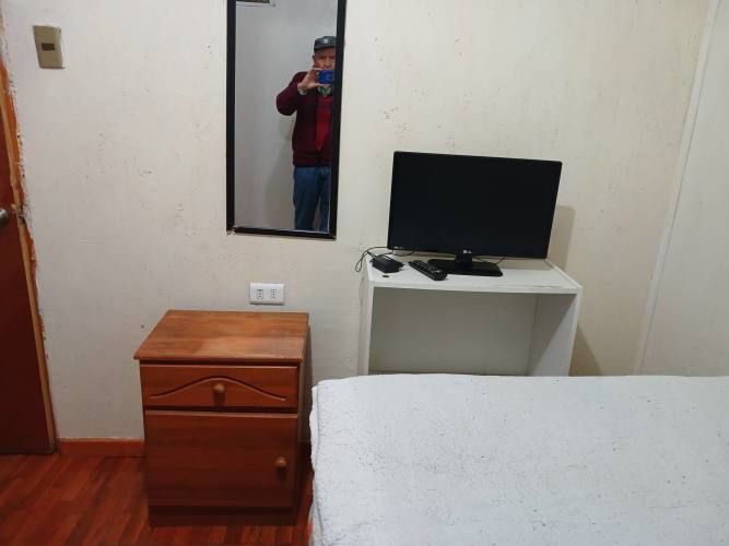 Pieza amoblada para dama o caballero