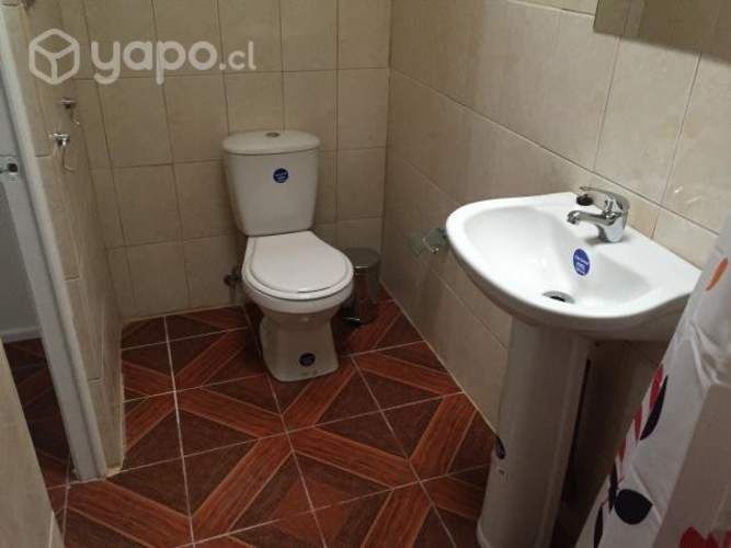 Pieza frente Mall vespucio