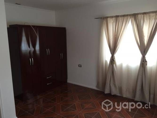 Pieza frente Mall vespucio