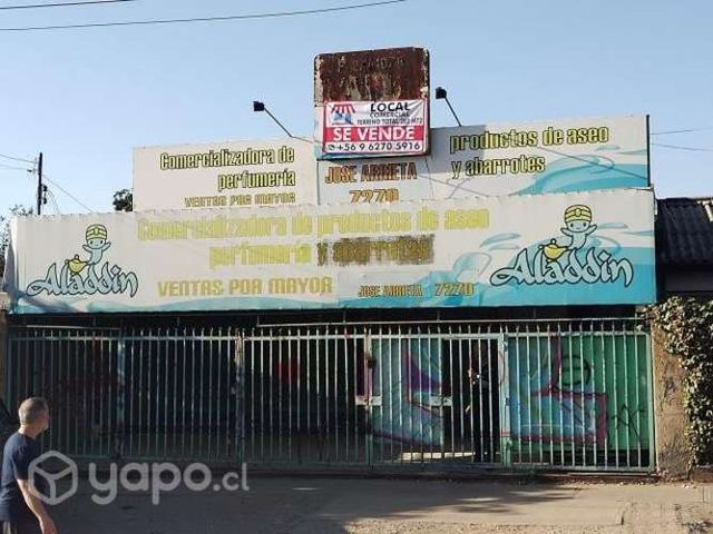 Terreno de 282 mt2 con local comercial de 100 mt2