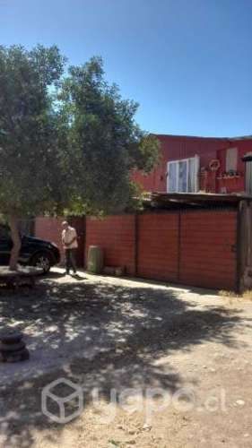 Vendo casa en peñaflor de 200 m2 con 2 pisos