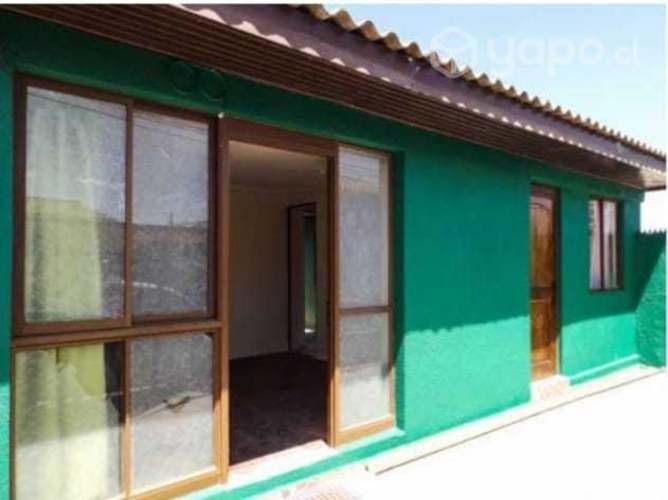 VENTA - Casa en Av.Cuatro Esquina y los Perales - LA SERENA