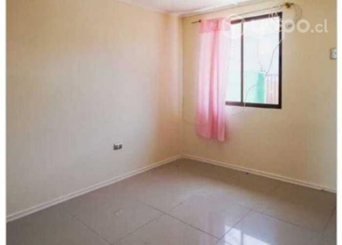 VENTA - Casa en Av.Cuatro Esquina y los Perales - LA SERENA