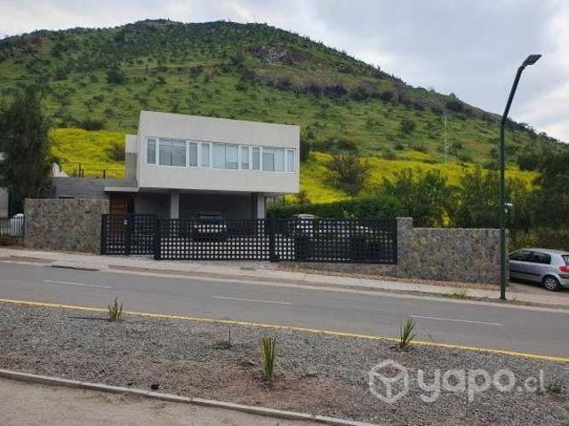 Espectacular casa en condominio la reserva de tres